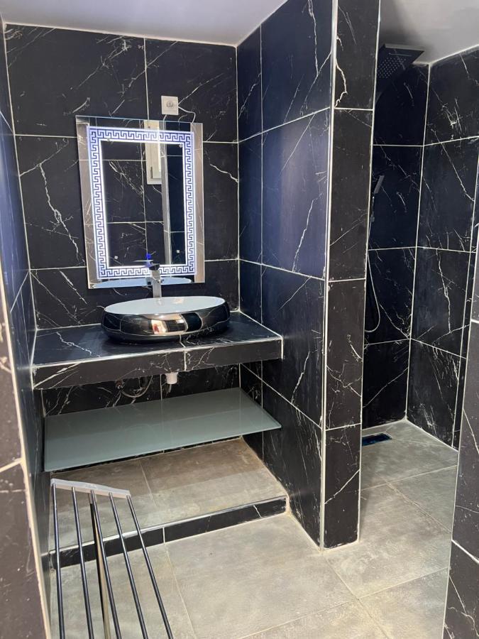 Chez Lilie Maison D'Hotes A Saly Zewnętrze zdjęcie