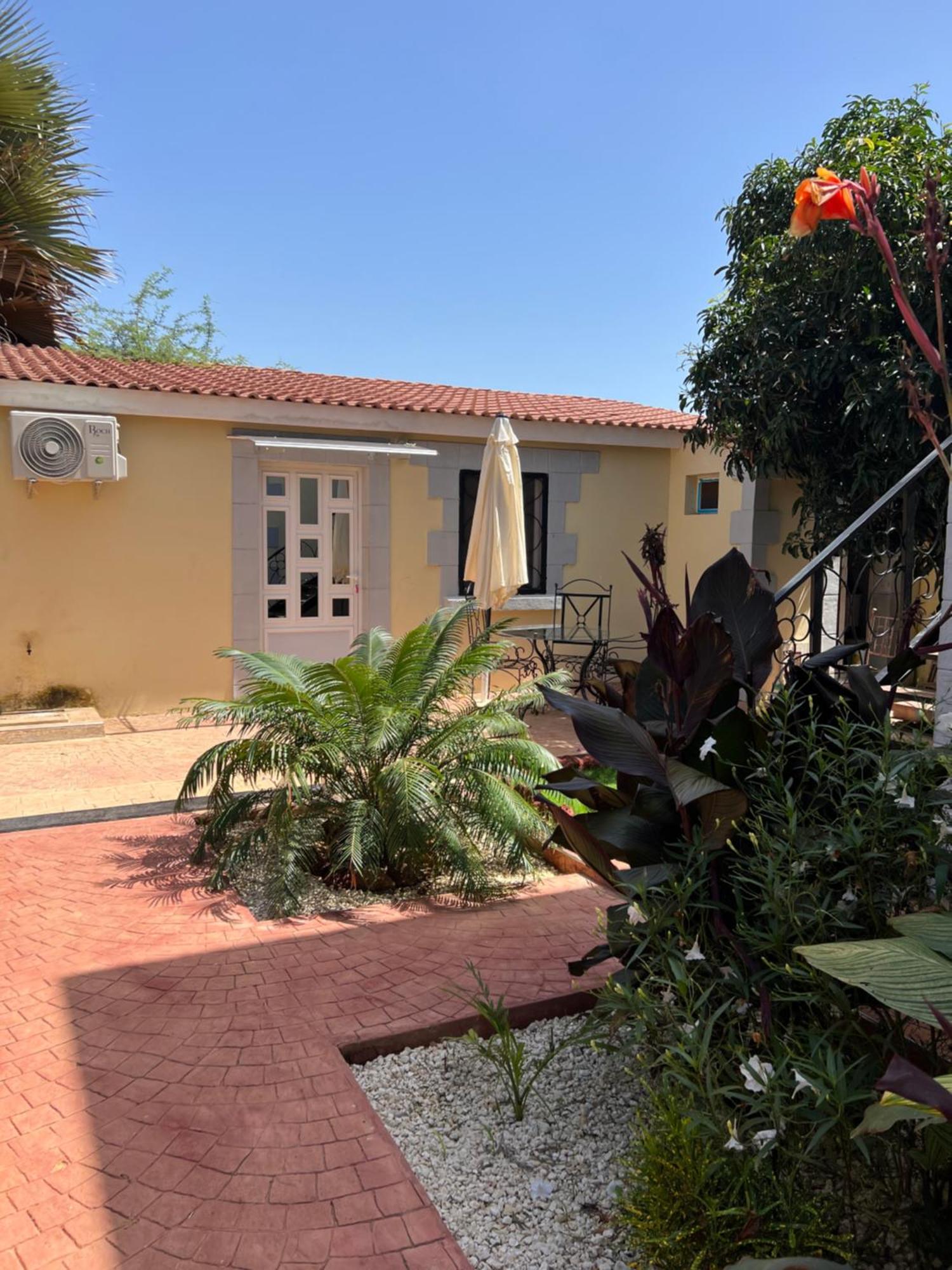 Chez Lilie Maison D'Hotes A Saly Zewnętrze zdjęcie